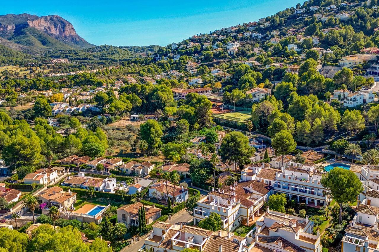 Ruhiges Eckreihenhaus Mit Pool In La Sella Zarzas One Denia Vila Pedreguer Exterior foto
