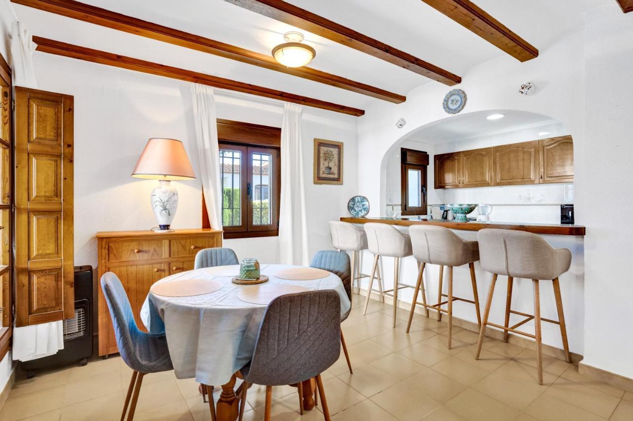Ruhiges Eckreihenhaus Mit Pool In La Sella Zarzas One Denia Vila Pedreguer Exterior foto
